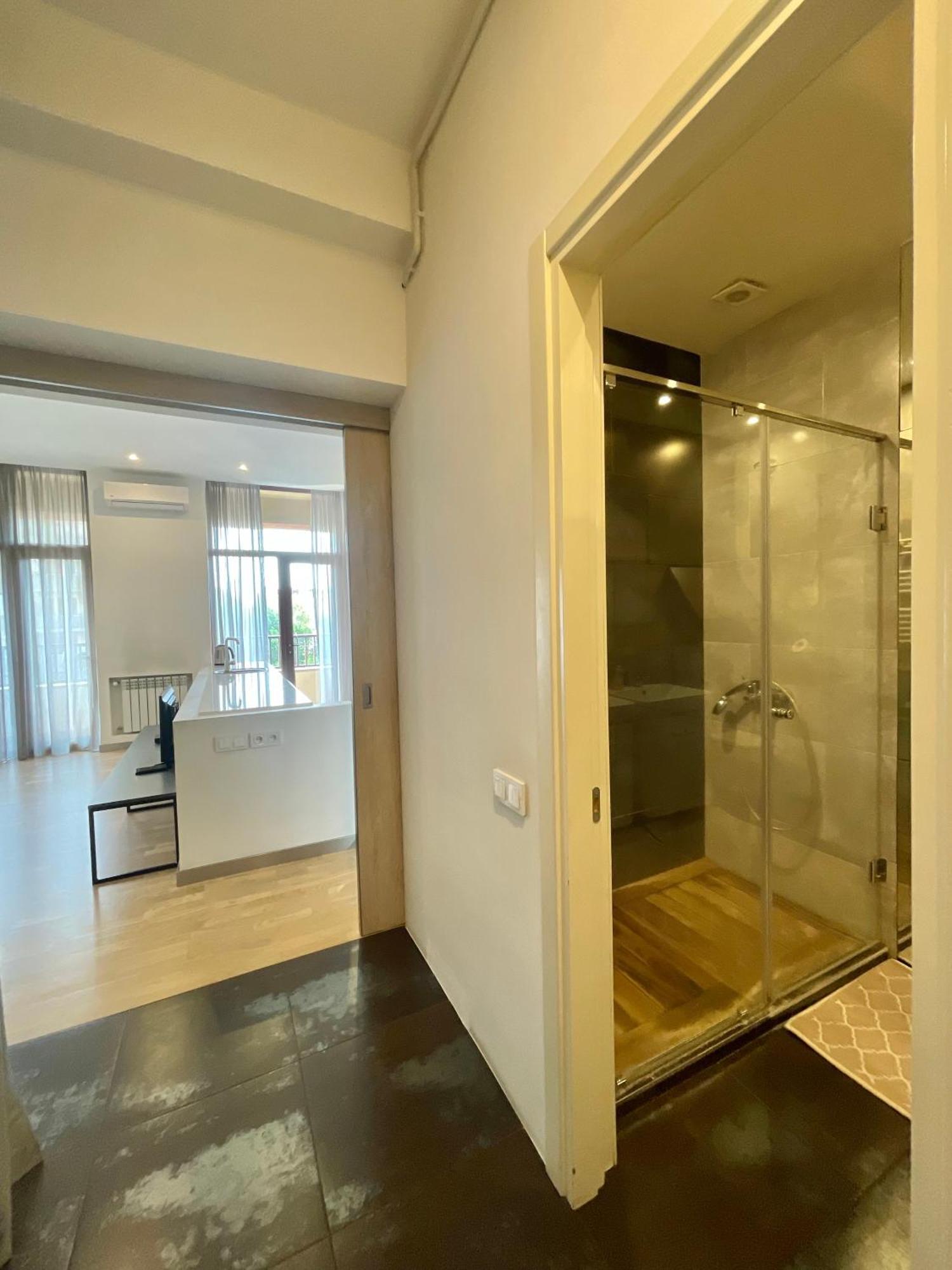 Metro Apartment Erevan Exterior foto
